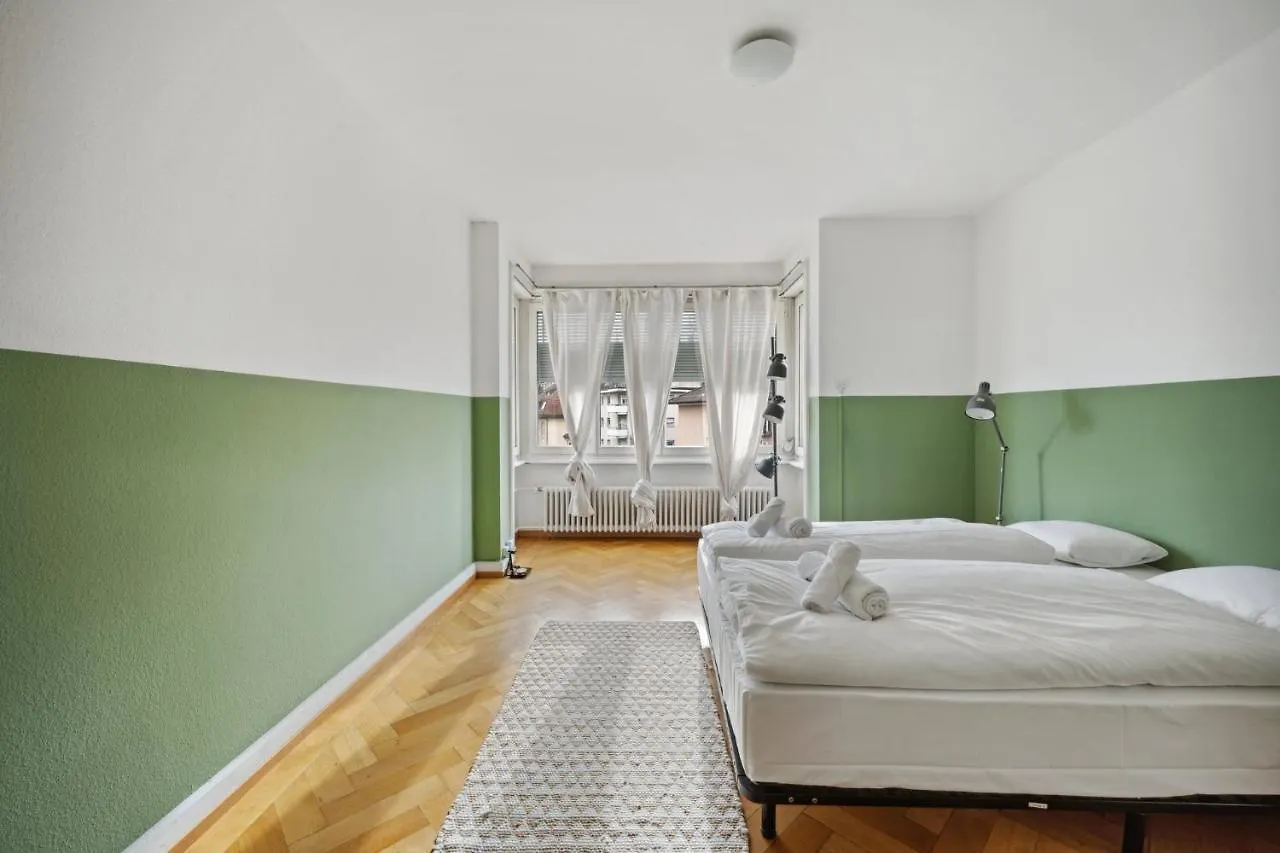 Central Apartment For City Explorers 224 Zúrich